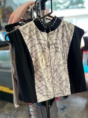 ❤️Vintage western Vest
BAR LTD ORIGINAL